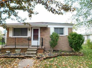 56 Inches St, Mount Clemens, MI 48043