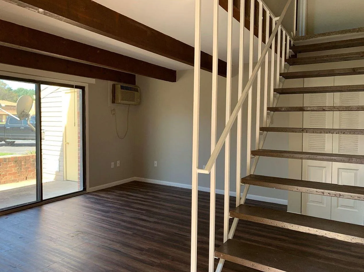 The Extra Mile LLC — Photo 4