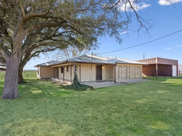 282 Jake Sparks Dr, Waco, TX 76705