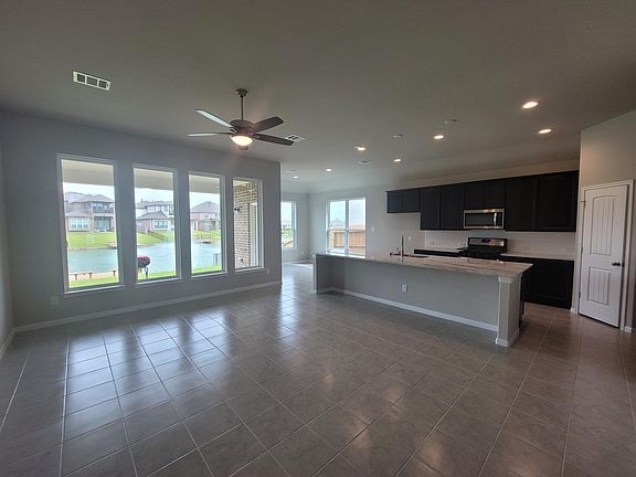 4th image of 3518 Lake Bella Megan Dr