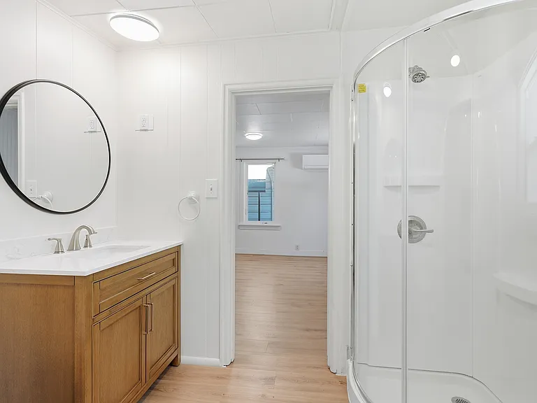 510 NE Quimby Ave #1 — Photo 9