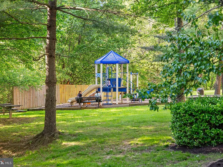 18304 Streamside Dr #203 — Photo 9
