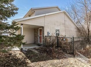 627 Andy Ct, North Liberty, IA 52317