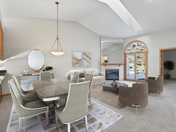 801 Southcross Dr E, Burnsville, MN 55306