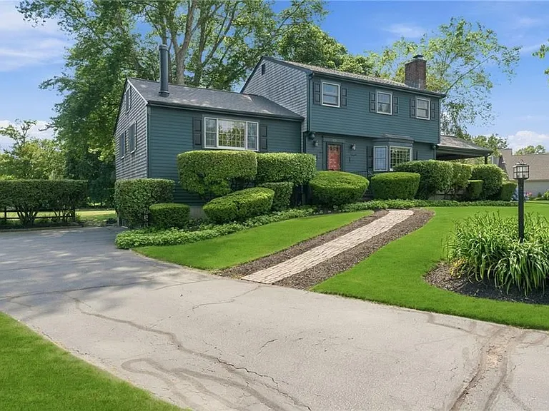 131 Taylor Rd — Photo 20