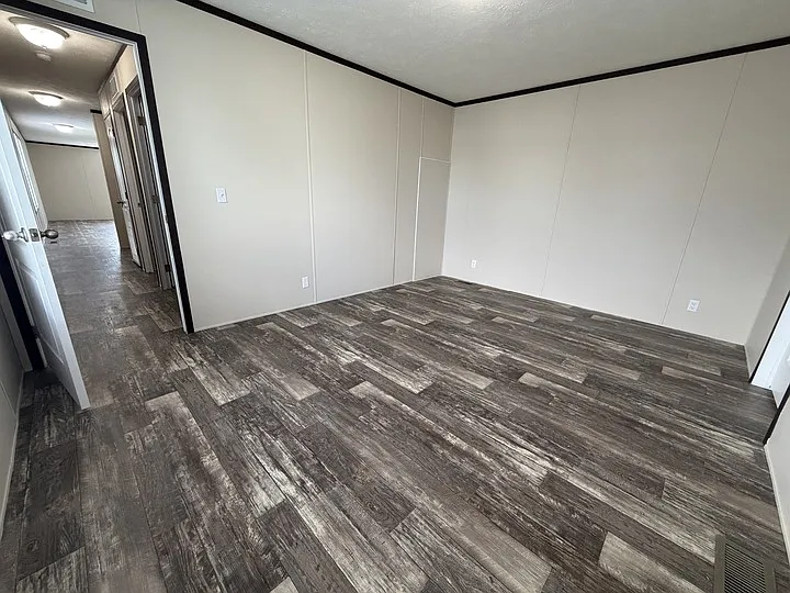 38000 Le Chateau Blvd #500 — Photo 20