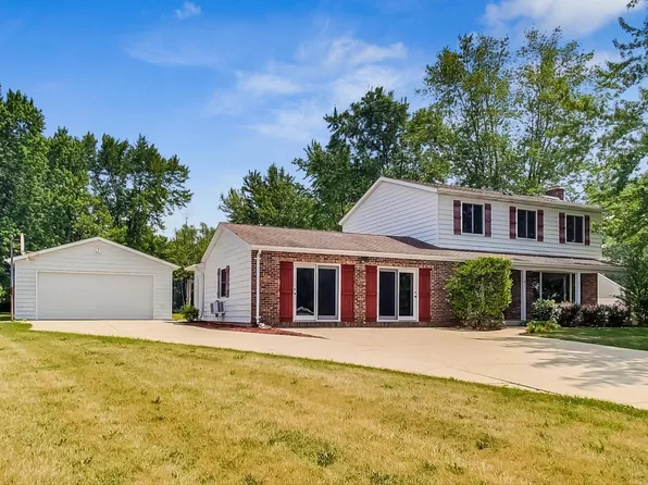 20629 82nd STREET, Bristol, WI 53104