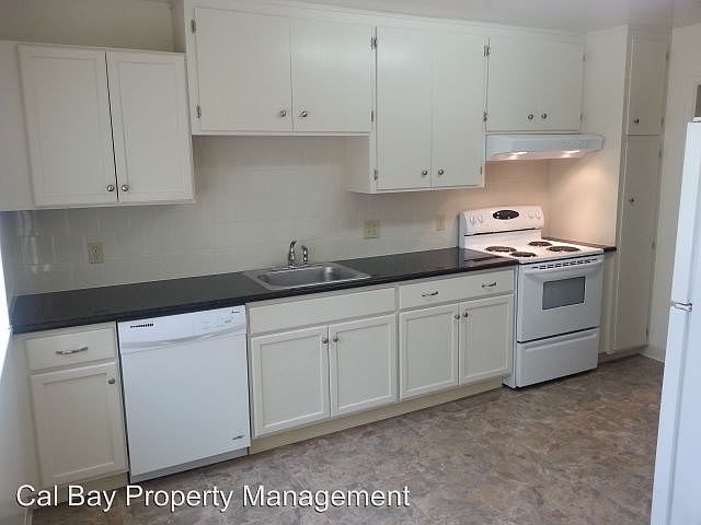 2nd image of 641 Kirkland Dr APT 5