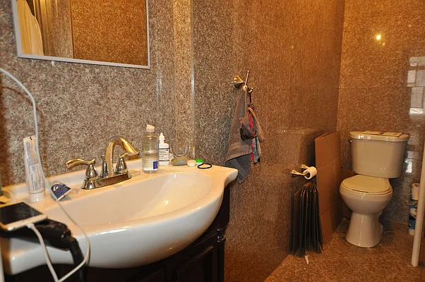 Rented by REAL New York | media 19