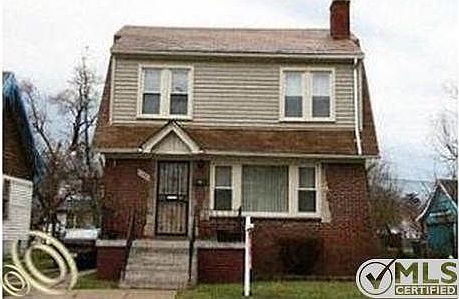 10083 MAPLELAWN.JPG