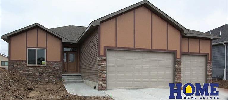 1st image of 9246 Garland St