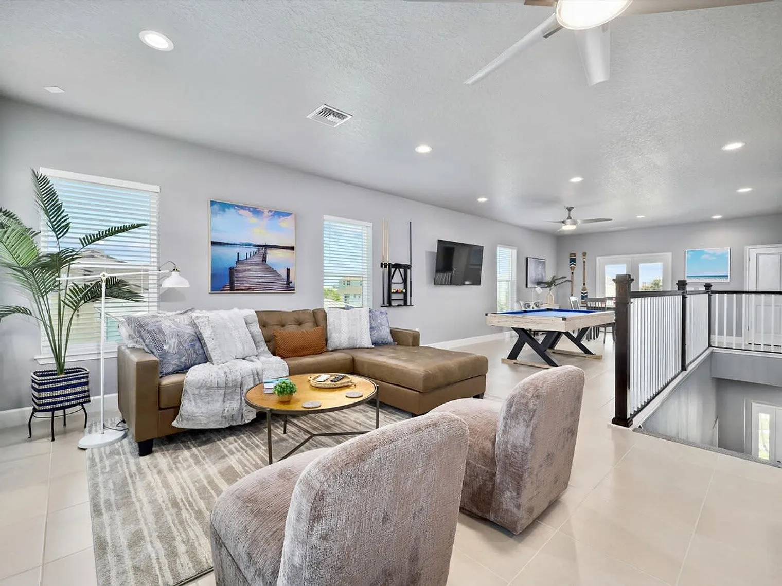 4 bed, 4.0 bath, 3993 sqft, $13,769 — Photo 2