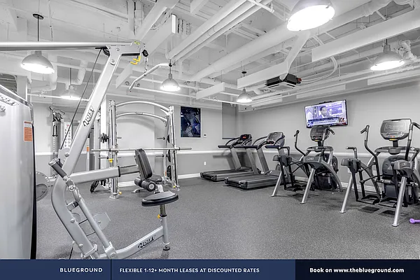 Rented by The Blueground | media 21