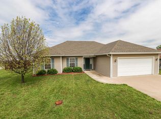 1701 High Quest Dr, Columbia, MO 65202