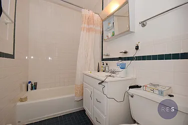 Rented by RES New York