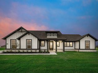 3100 White Oak Rd, Terrell, TX 75160