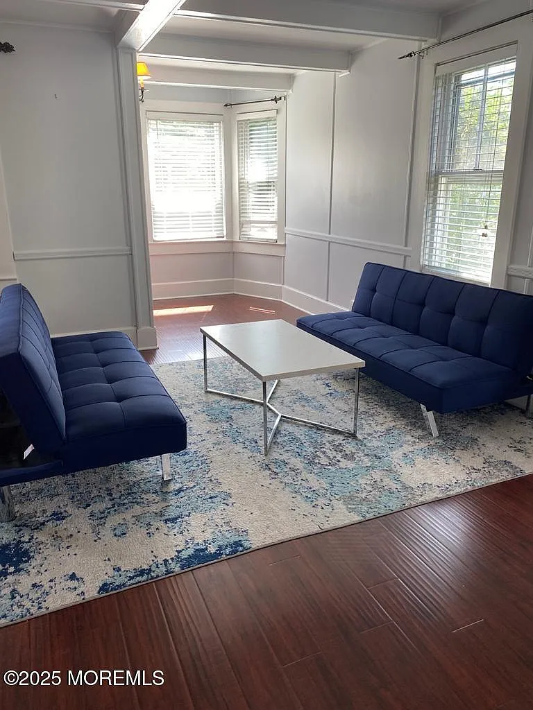 3 bed, 1459 sqft, $2,100 — Photo 3