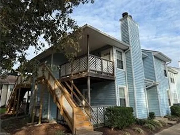 4218 Thalia Station Cir, Virginia Beach, VA 23452