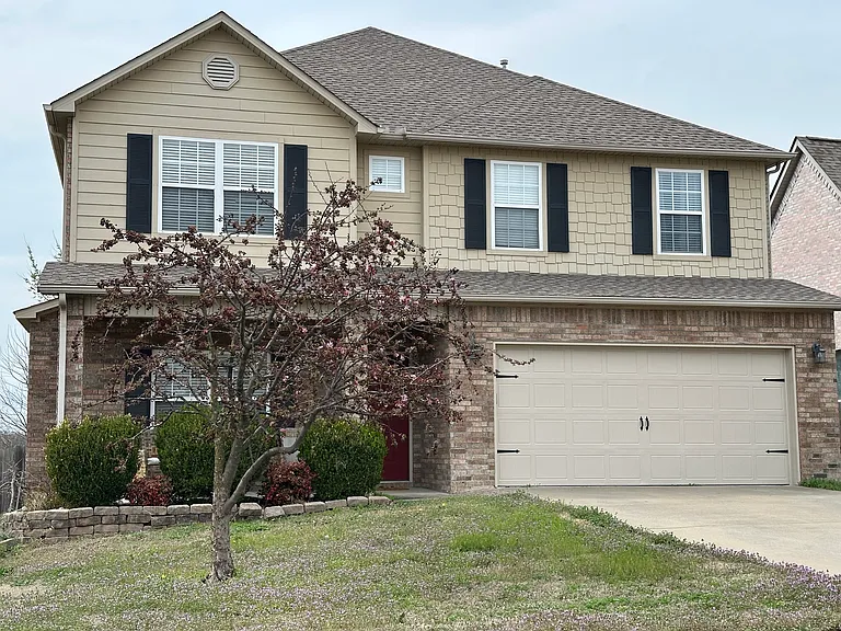 3712 Glenwood Springs St — Photo 1