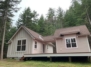 737 Purdue Lake Rd, Eastsound, WA 98245