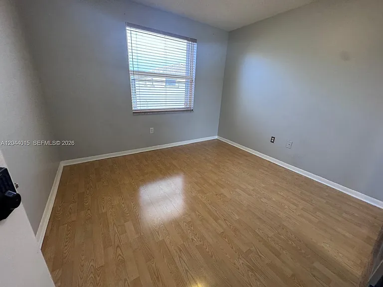 1435 NW 154th Ln #- — Photo 8