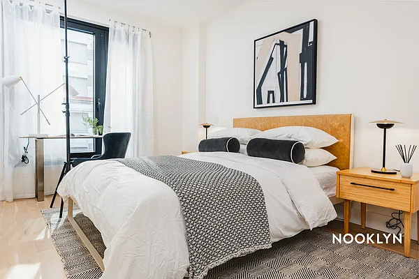 Rented by Nooklyn NYC LLC | media 10