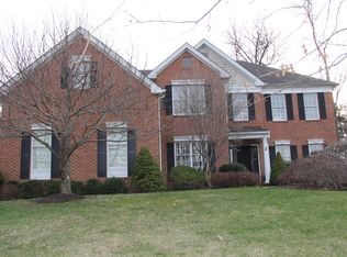 2 Paisley Ln, Basking Ridge, NJ 07920