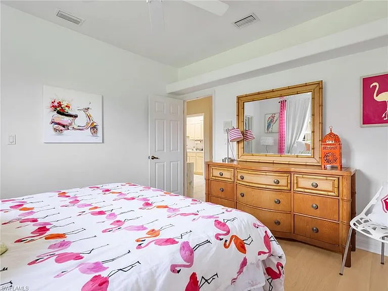 2031 Teagarden Ln — Photo 23