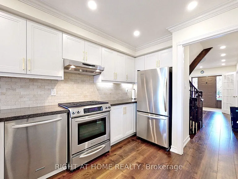 95 Lensmith Dr #MAIN AND UPPER FLOOR — Photo 28