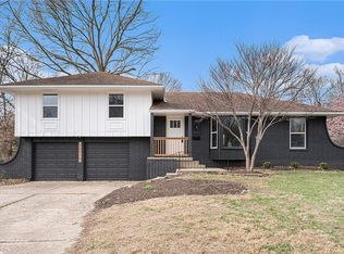 12910 Overhill Rd, Grandview, MO 64030