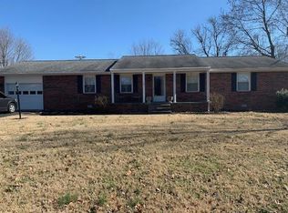 2225 N Friendship Rd, Paducah, KY 42001