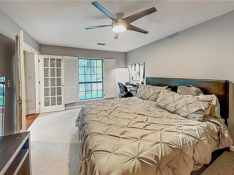 3104 Pine Heights Dr NE — Photo 7