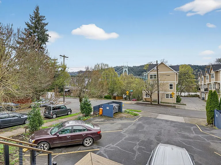 8819 N Edison St — Photo 41