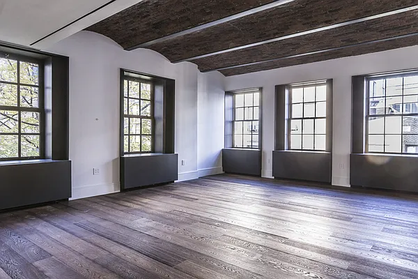 Rented by Real Estate Services USA, LLC | media 32