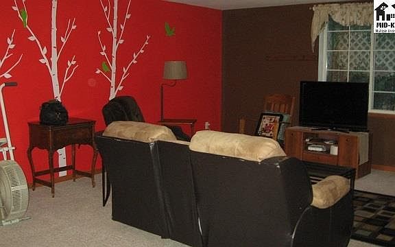 5th image of 4907 Sequoia St