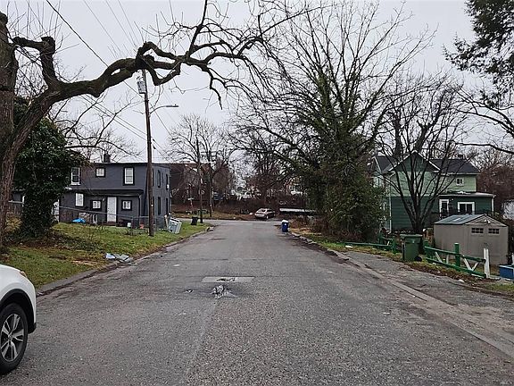 5th image of 2828 Herkimer St