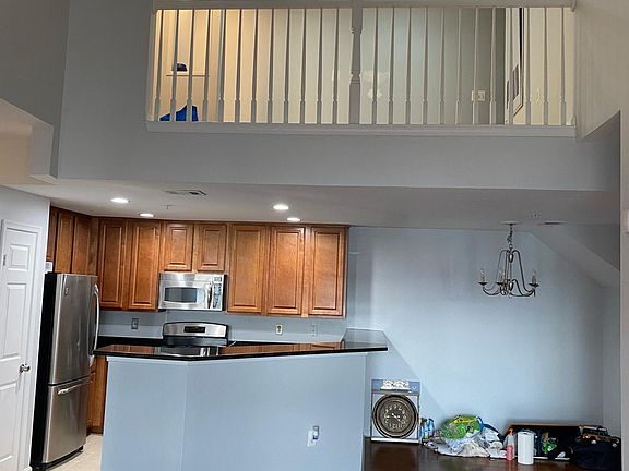 3rd image of 11317 Aristotle Dr APT 410