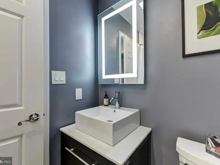 1203 N St NW — Photo 11