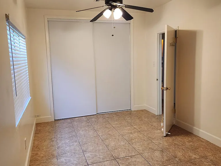 7029 Orion Ave — Photo 12