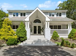 57 Woodthrush Ln, Water Mill, NY 11976