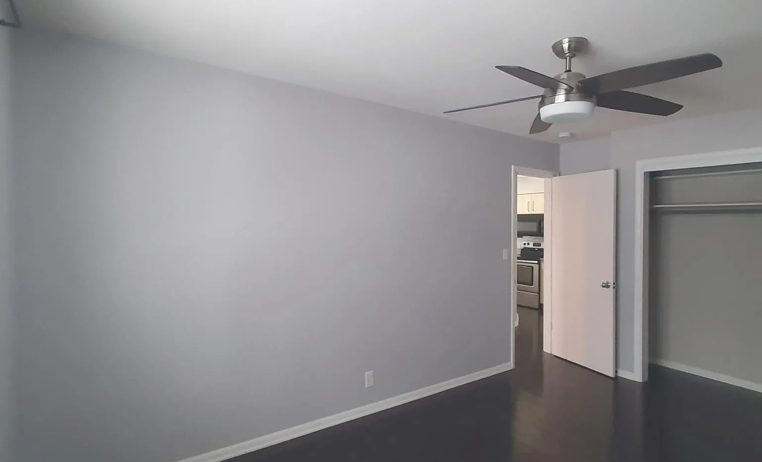 2 bed, 900 sqft, $1,400 — Photo 4