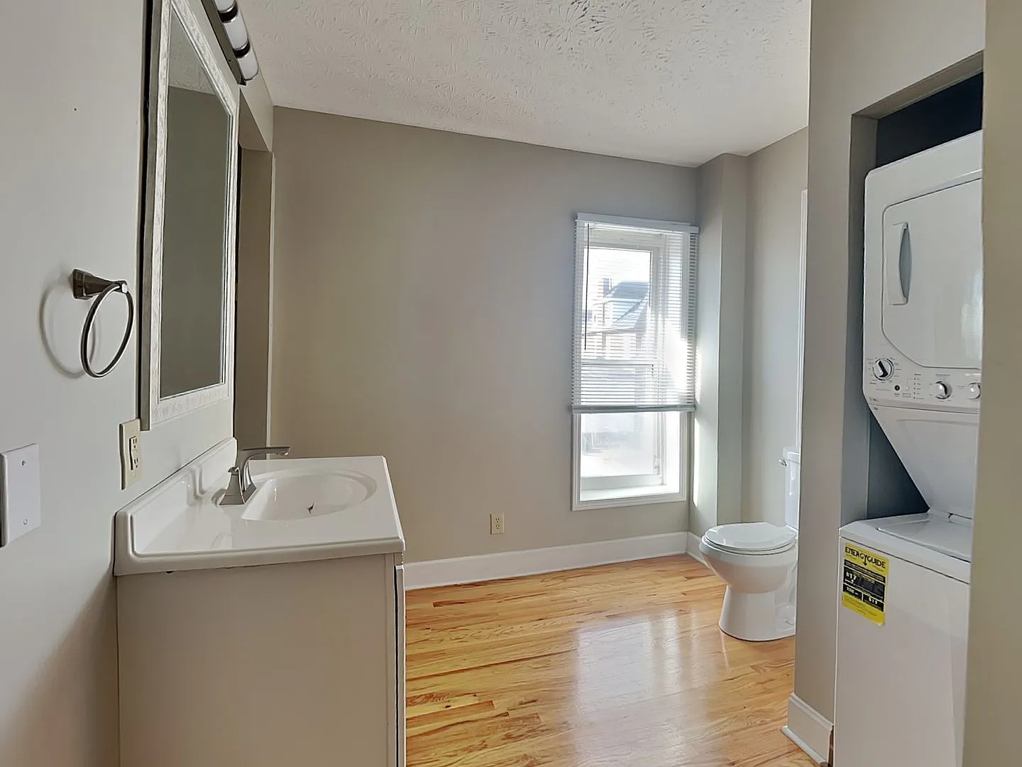 2 bed, 2.0 bath, $1,397 — Photo 4