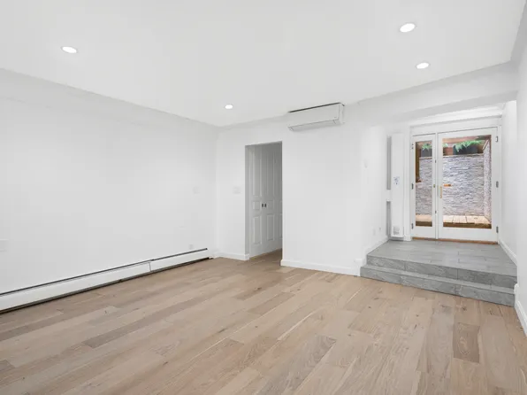 267 West 71st Street image 9 of 17