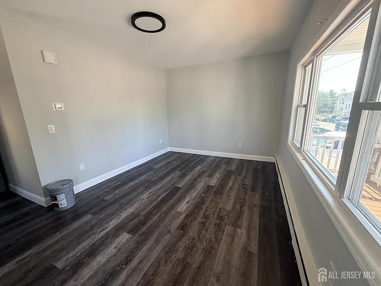 612 Johnstone St #310 — Photo 14