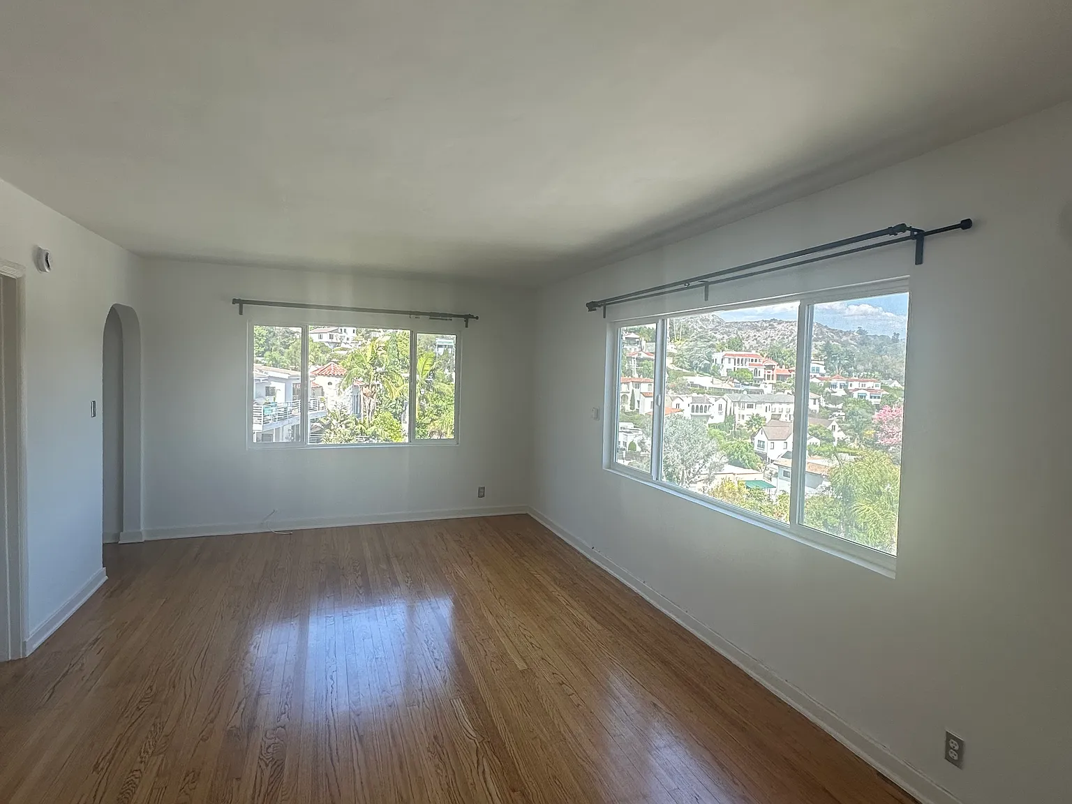 Studio, 441 sqft, $1,995 — Photo 3