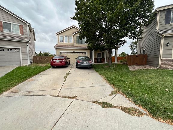 2nd image of 3945 Rannoch St