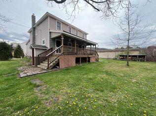 705 Water St, Robertsdale, PA