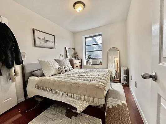Rented by KYLM, LLC | media 8