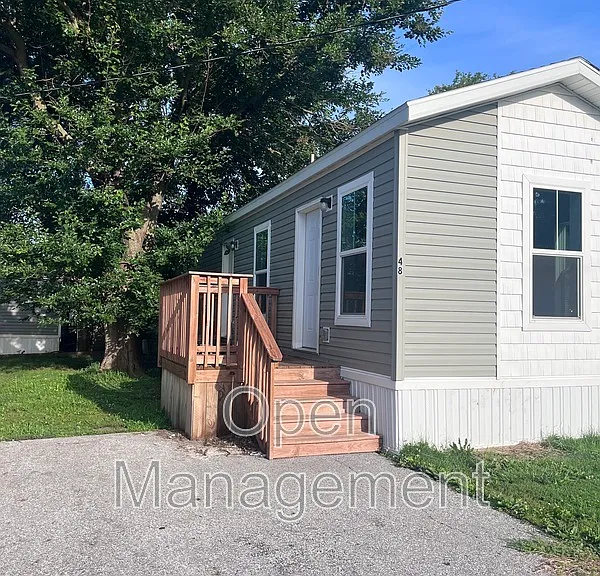 2301 SW Oralabor Rd #48 — Photo 1