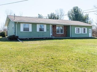 205 Eisenhower Dr, Battle Creek, MI 49014